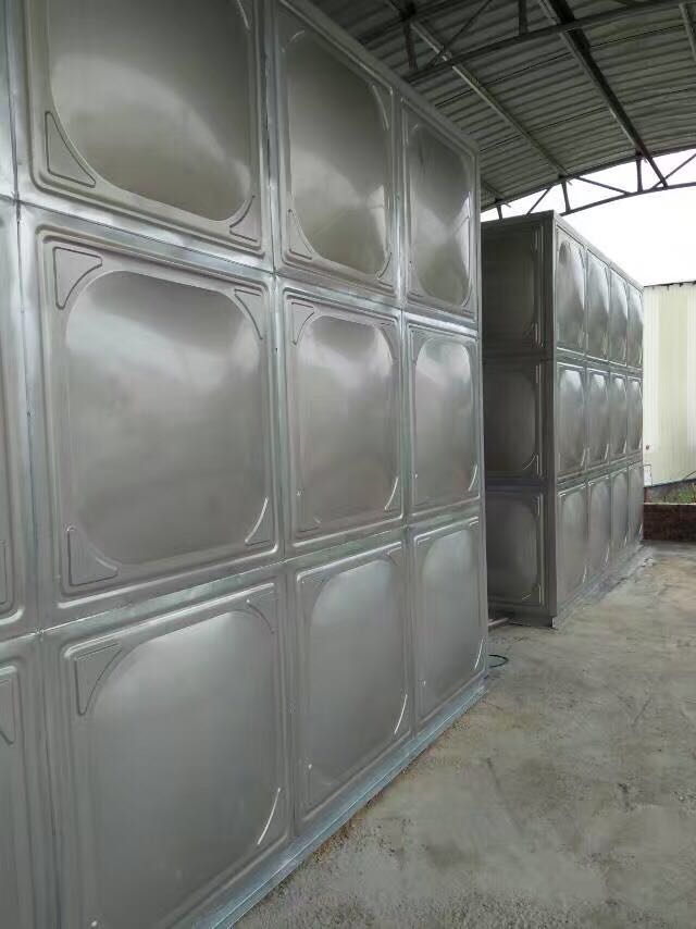 广东汕尾组装式方形保温水箱描述 不锈钢立式保温水箱定做 拼接式方形消防水箱厂家 焊接式方形保温水箱价格