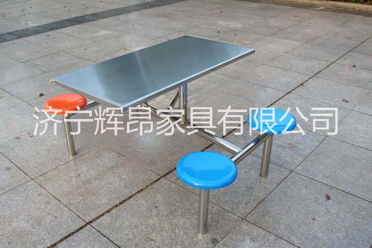 陕西西安食堂餐桌椅,四人六人八人 学校不锈钢餐桌椅批发厂家
