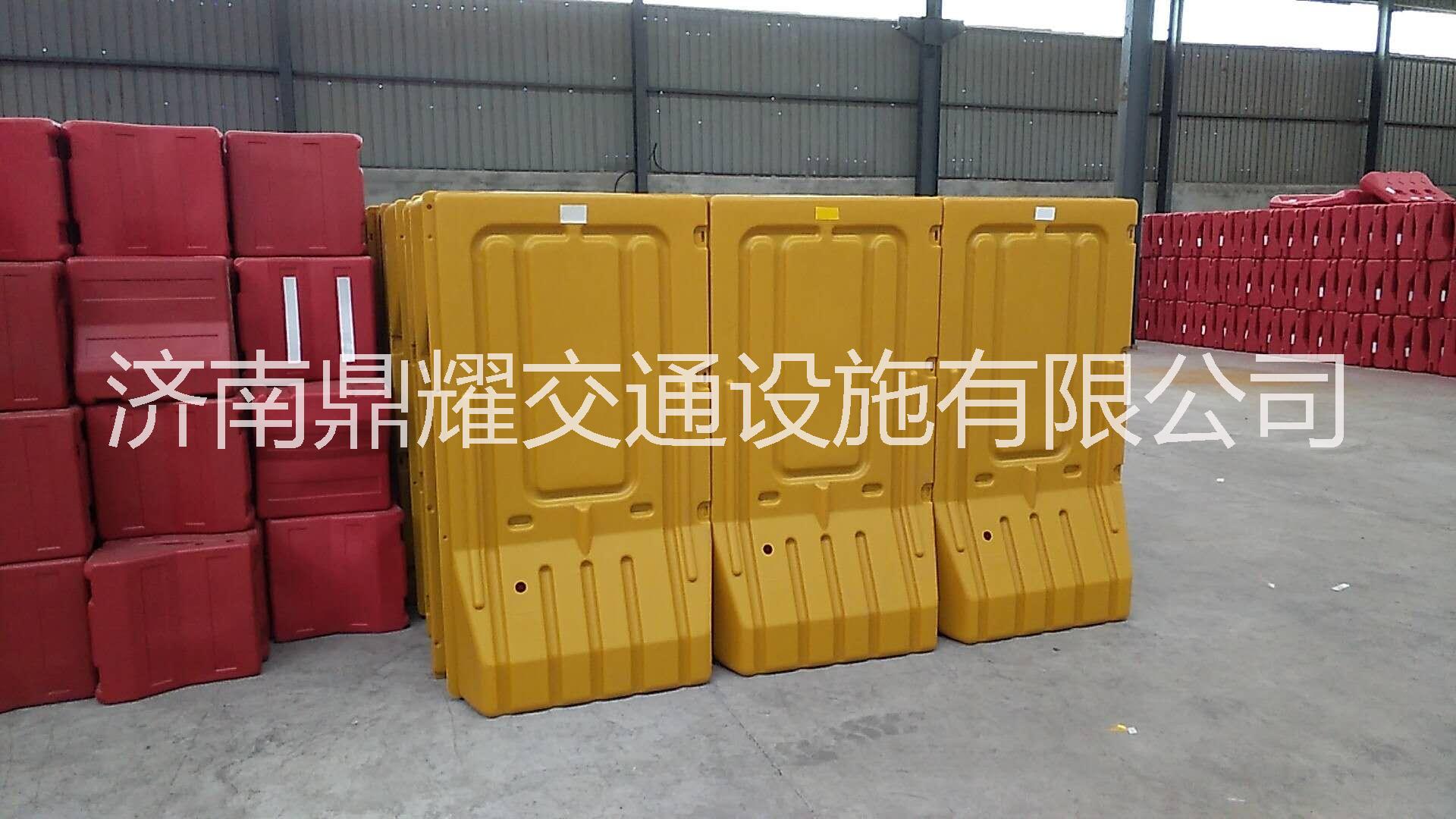 徐州塑料水马围挡生产厂家 防撞桶批发