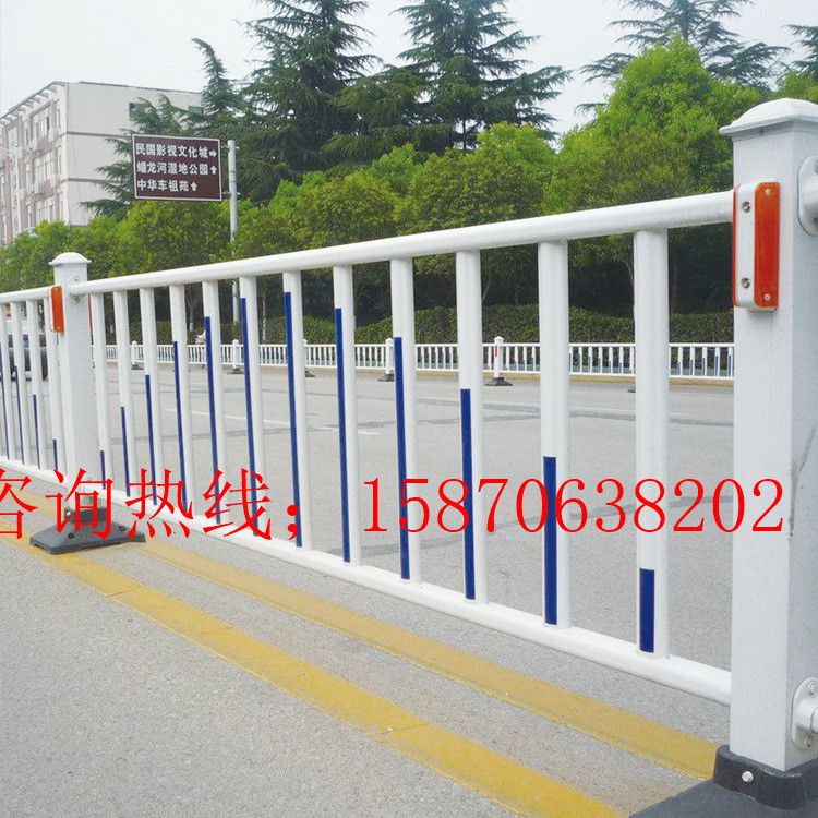 萍乡市政隔离护栏 湘东区市政道路护栏 市政安全防护栏 市政交通护栏