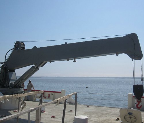 16吨直臂式船用吊机批发