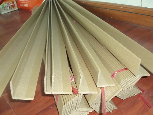 深圳纸护角厂家具有价格低、份量轻、坚固、符合环保