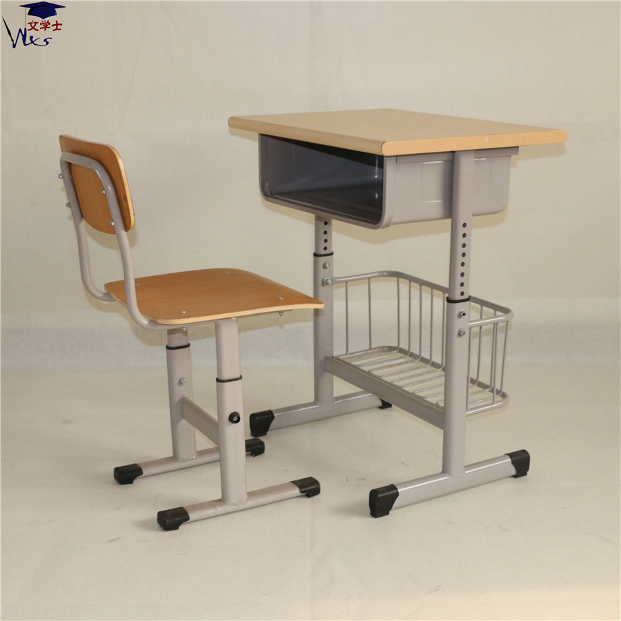 课桌椅 钢木课桌椅  生产厂家 钢木课桌椅厂家直销课桌椅可升降课桌椅