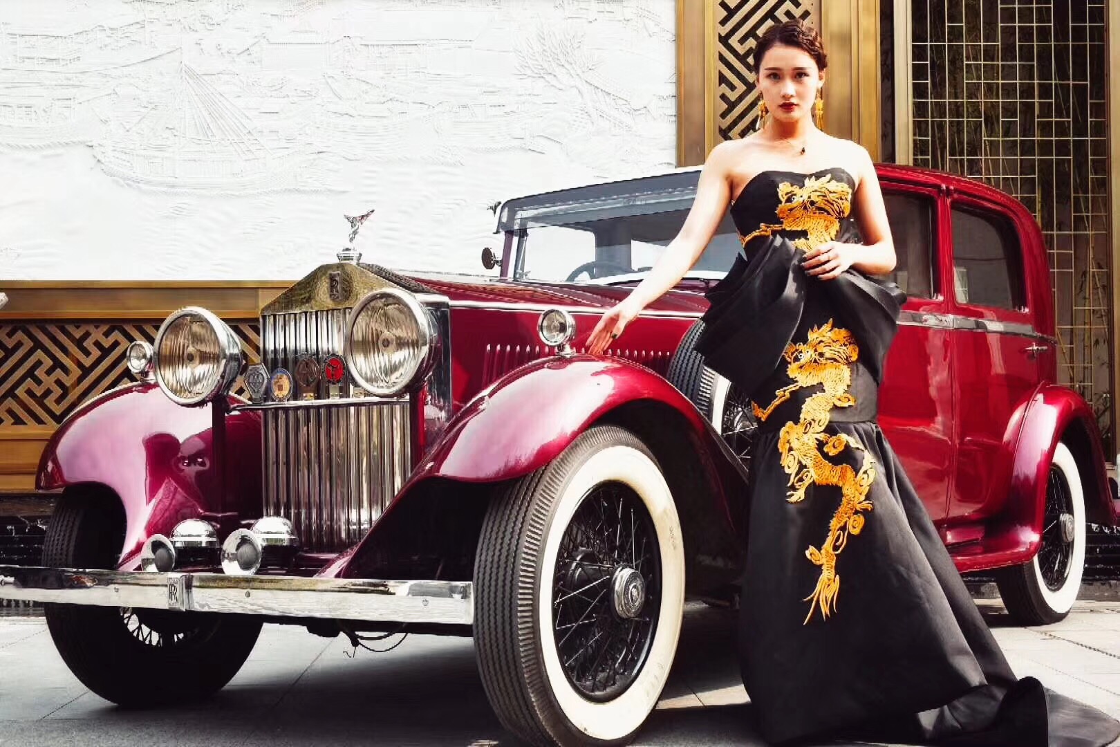 安徽租借阿斯顿马丁古董车广告宣传，江西借用阿斯顿马丁古董车写真拍摄