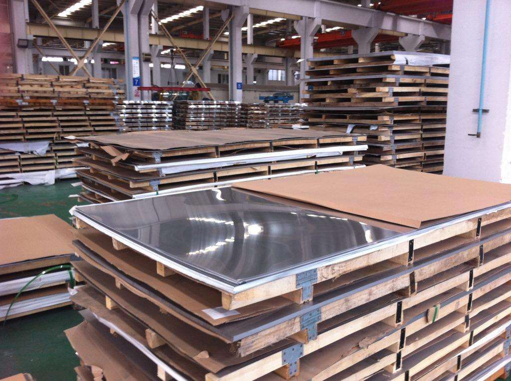 厂家供应304不锈钢板拉丝板，201不锈钢拉丝板，价格优惠，保证材质