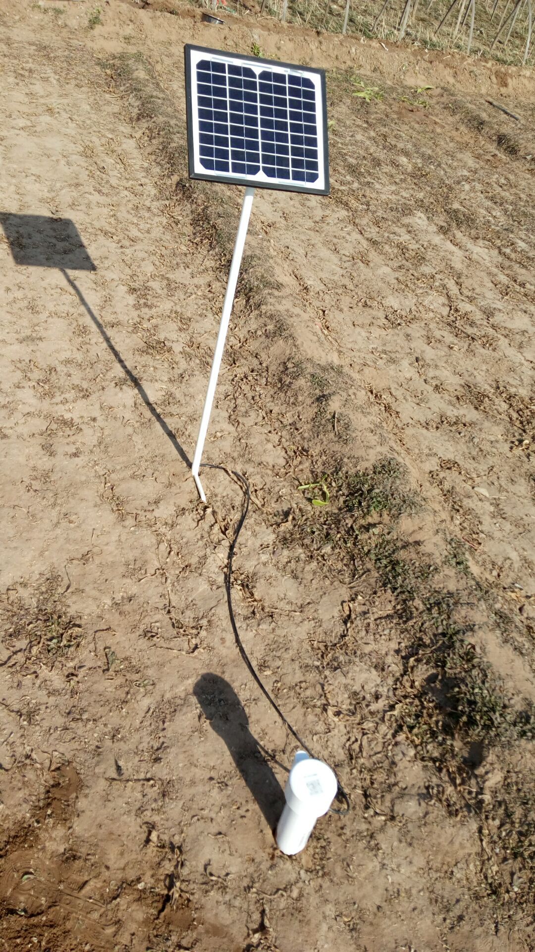 白色管式土壤水分测量仪