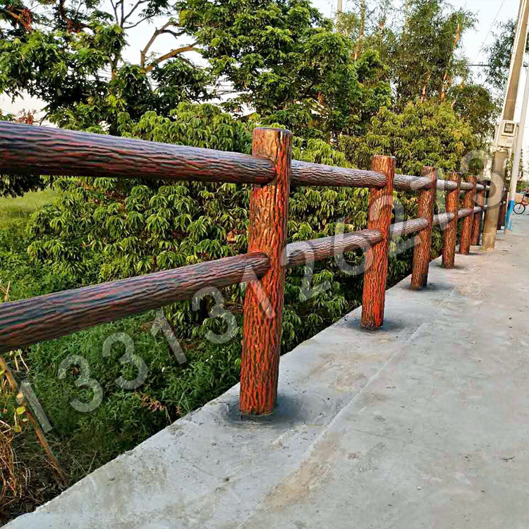 水泥仿树皮栏杆报价及安装厂家供应仿木护栏图片