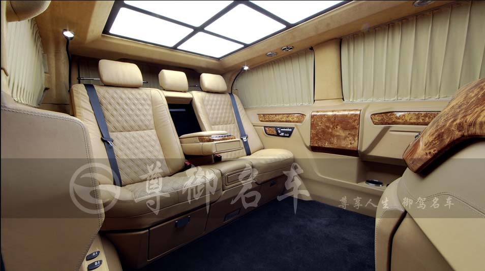 私人尊贵商务车内饰改装，奔驰威霆定制中排航空座椅，V260加装沙发床
