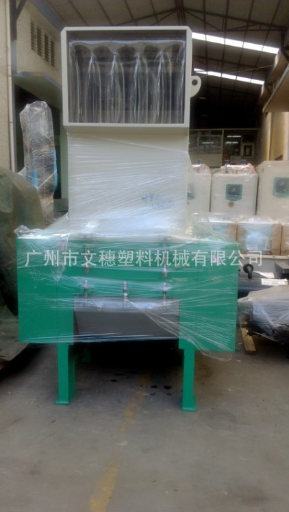 广州市塑料破碎机厂家供应爪型破碎机 爪刀粉碎机 塑料10MM厚以上专用破碎机爪刀打料机  塑料破碎机
