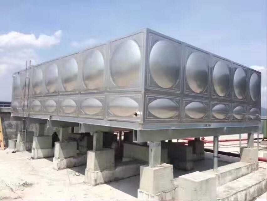 梅州不锈钢方形保温水箱定做 拼接式方形消防水箱价格 生活方形水箱报价 不锈钢圆形保温水箱定做