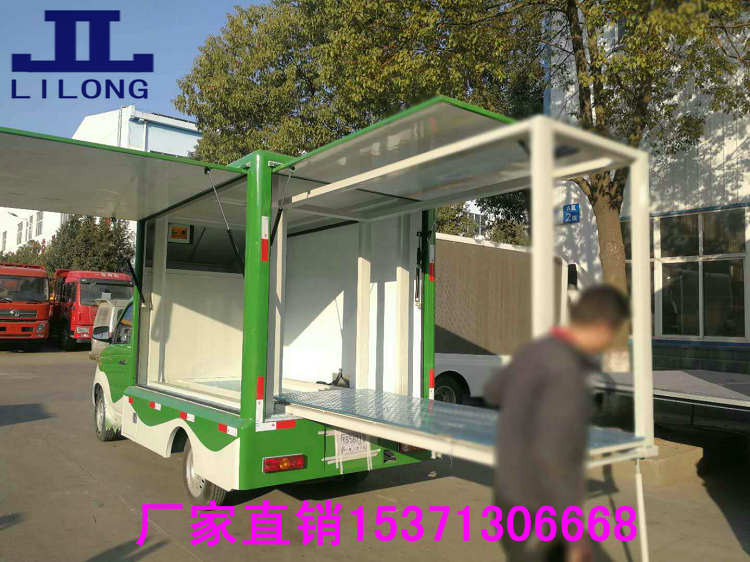 湖北省十堰市哪有专业的LED广告舞台车流动广告车多少钱一台