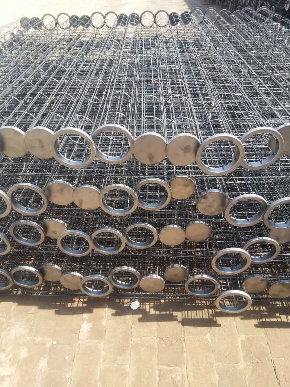 沧州市不锈钢除尘袋笼焊接工艺厂家