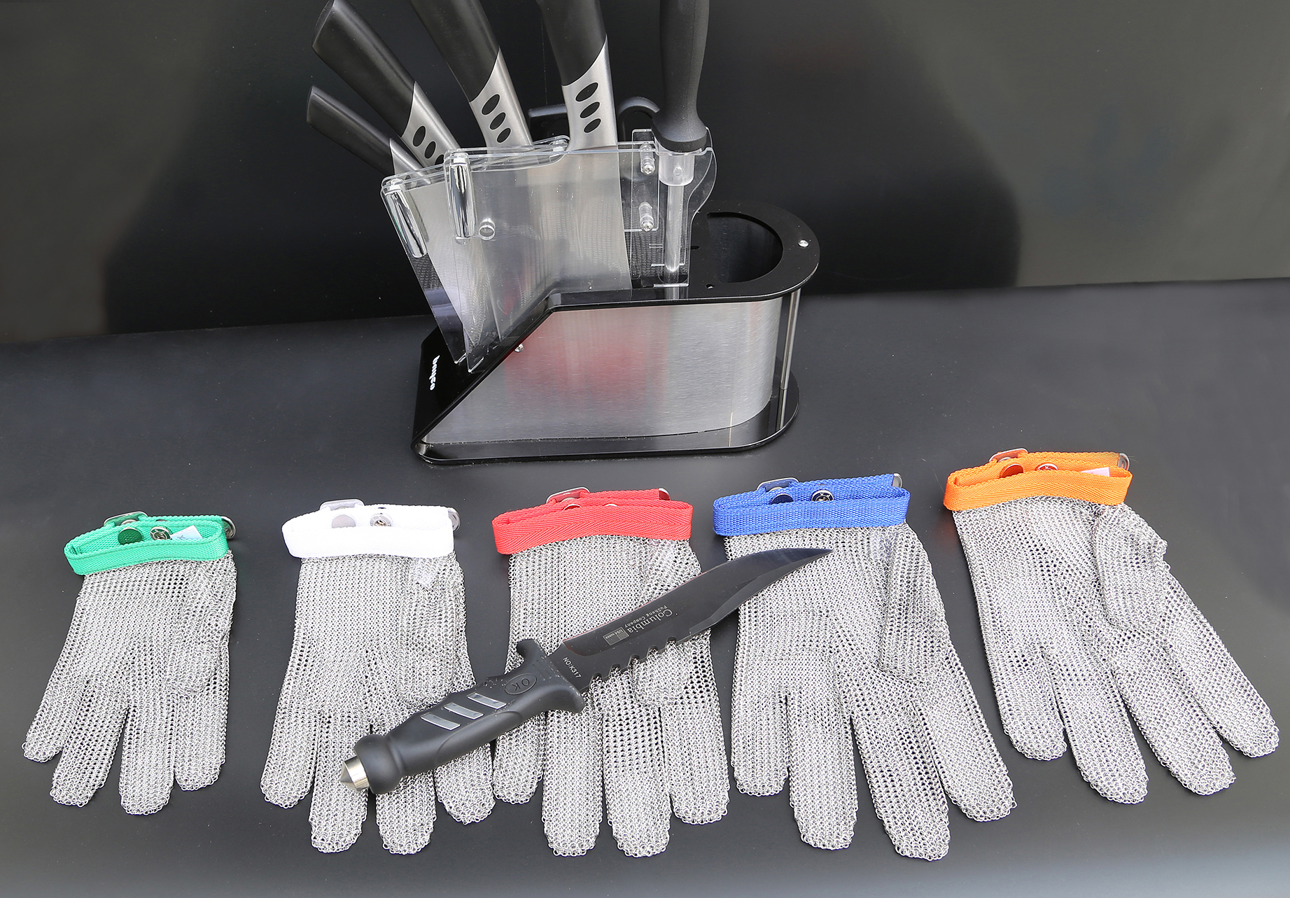 五级不锈钢防割钢圈手套生产厂家 五级不锈钢环防切割手套生产厂家