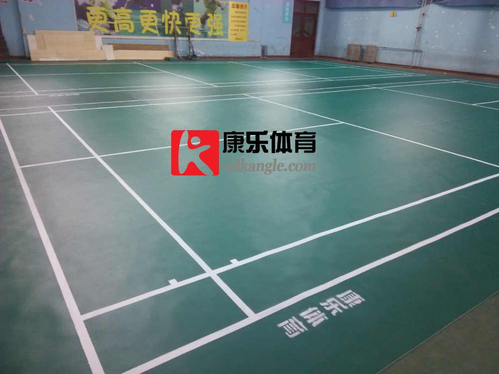 供应山东塑胶地板乒乓球地板地胶羽毛球塑胶地板图片