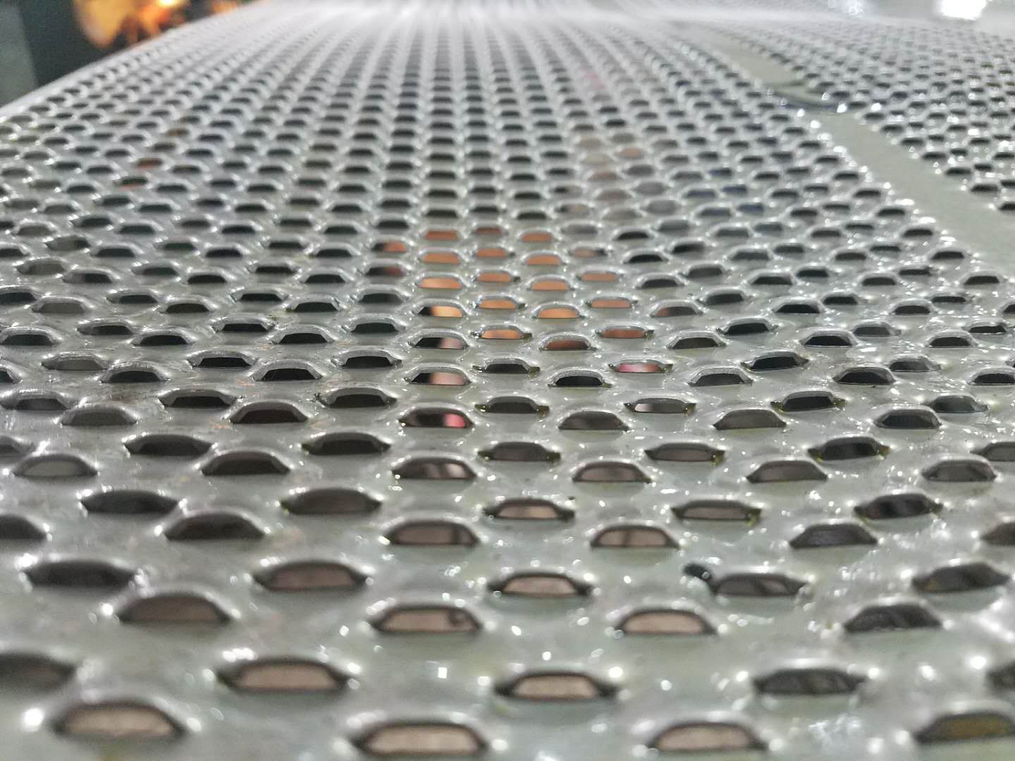 逾恒筛板供应不锈钢筛板 定制不锈钢冲孔网钢板网 厂家直销