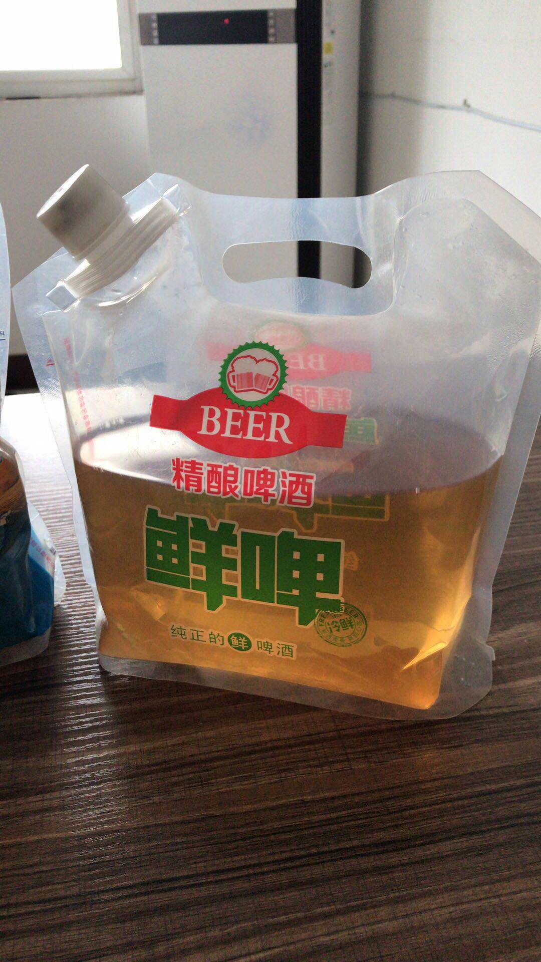 供应哈尔滨啤酒包装袋/高档吸嘴袋/定制生产图片