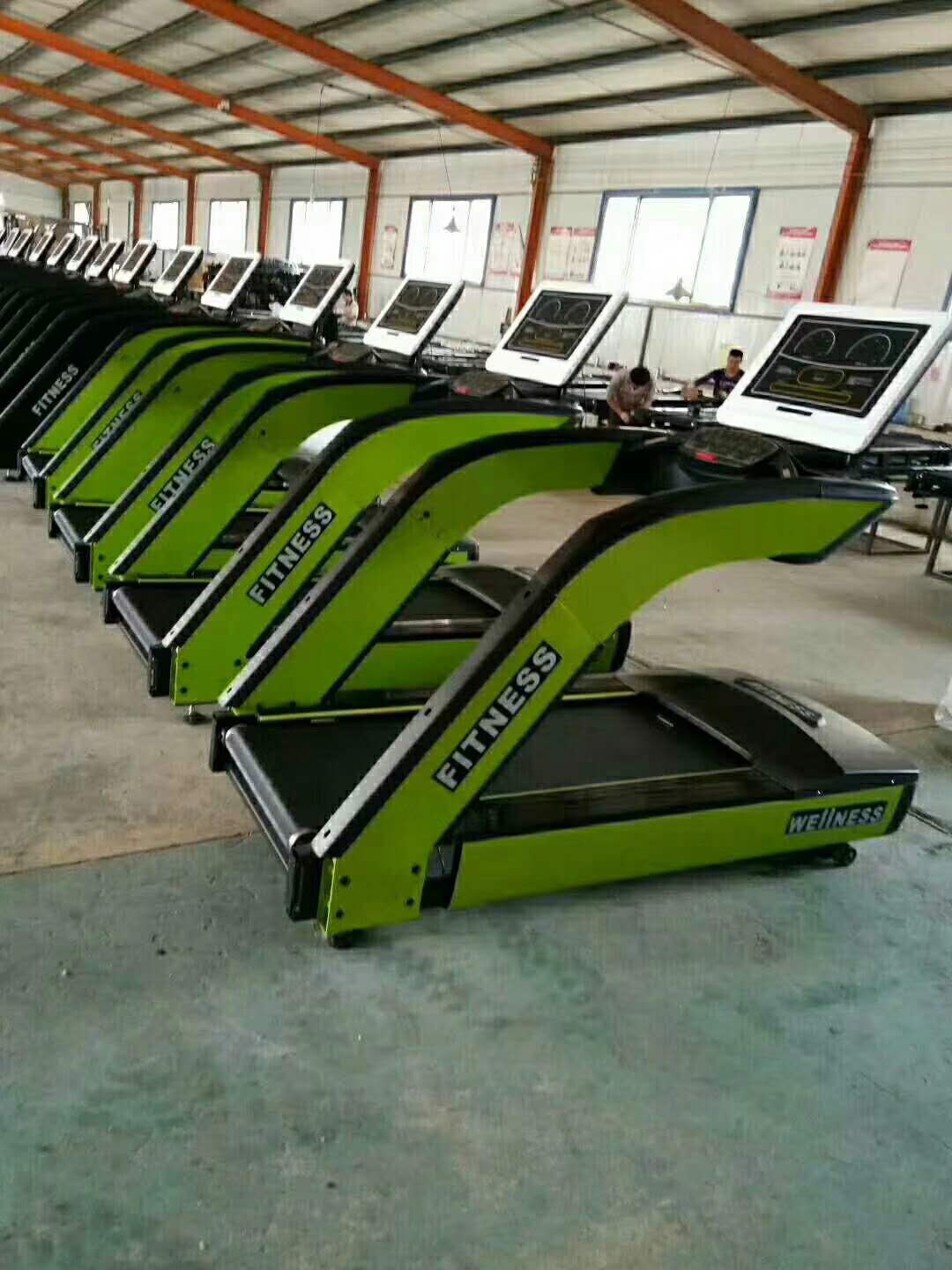 跑步机 跑步机商用 健身器材厂家供应健身房商用跑步机