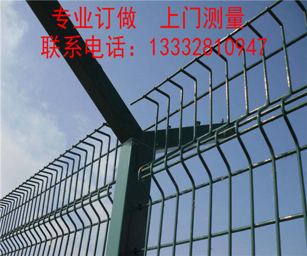 河源道路防护网热销 梅州白色防护栏供应 潮州花园隔离网批发图片