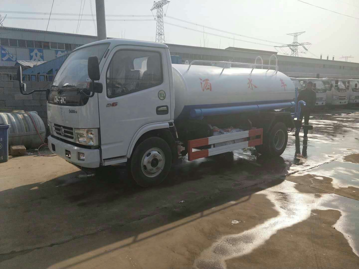 河南洒水车 河南洒水车厂家河南洒水车厂家哪家好河南洒水车供应商 河南洒水车批发商 河南洒水车批发商 河南洒水车