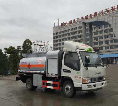 供应湖北随州江淮油罐车/加油车/运油车