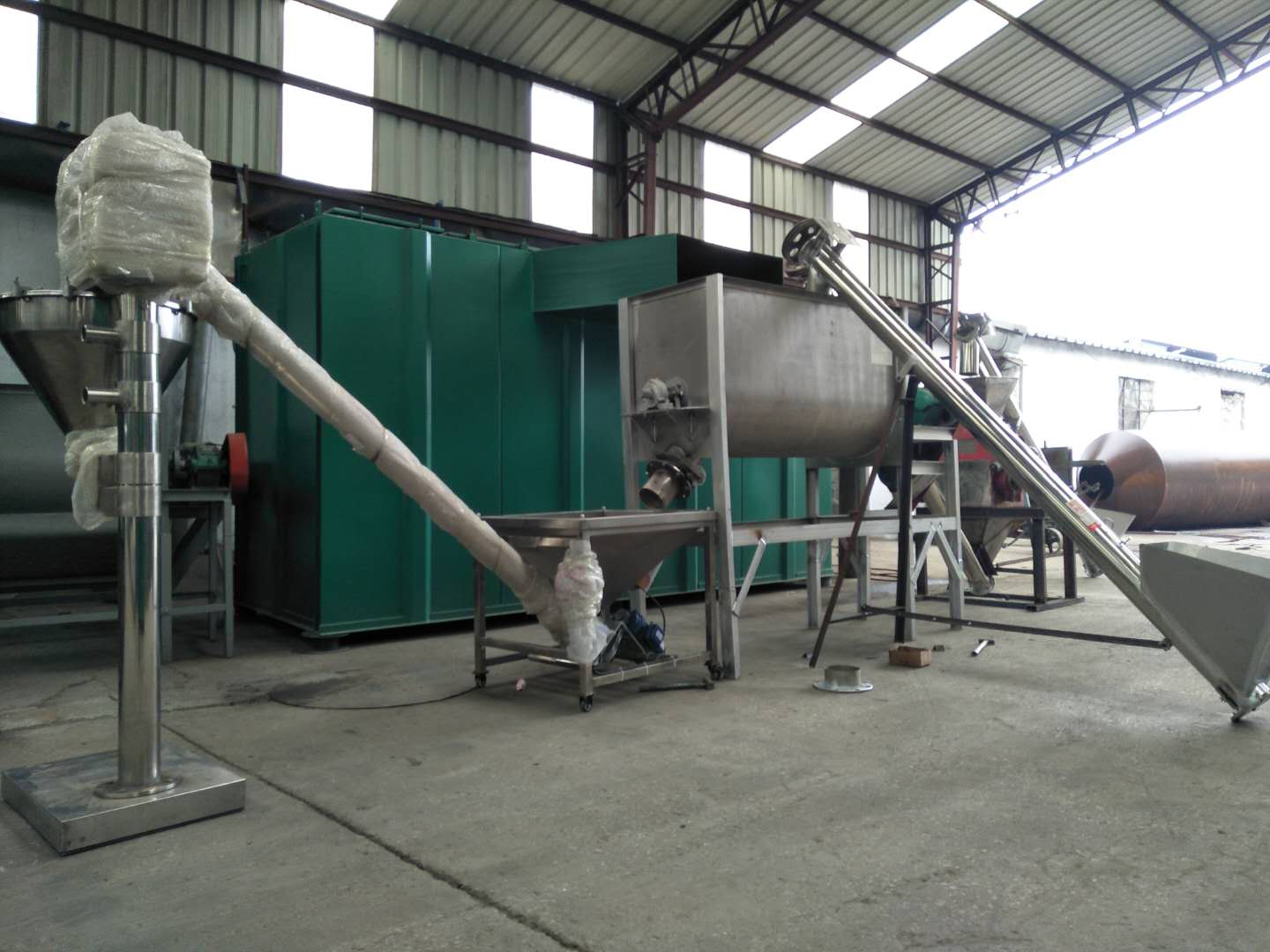 成套化肥粉碎机 成套化肥粉碎机水溶肥生产线厂家