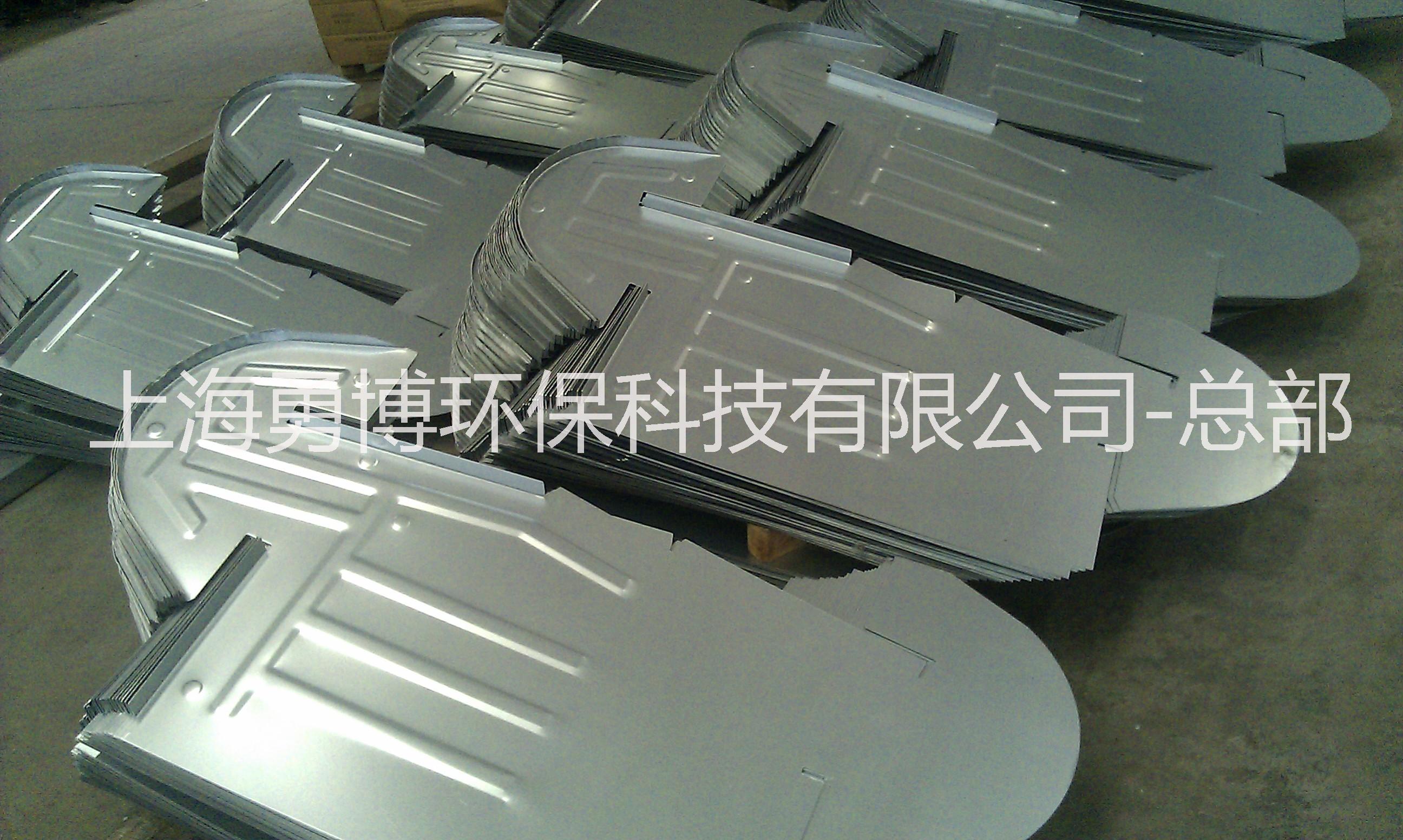 上海勇博1200型镀锌板骨架片制作安装