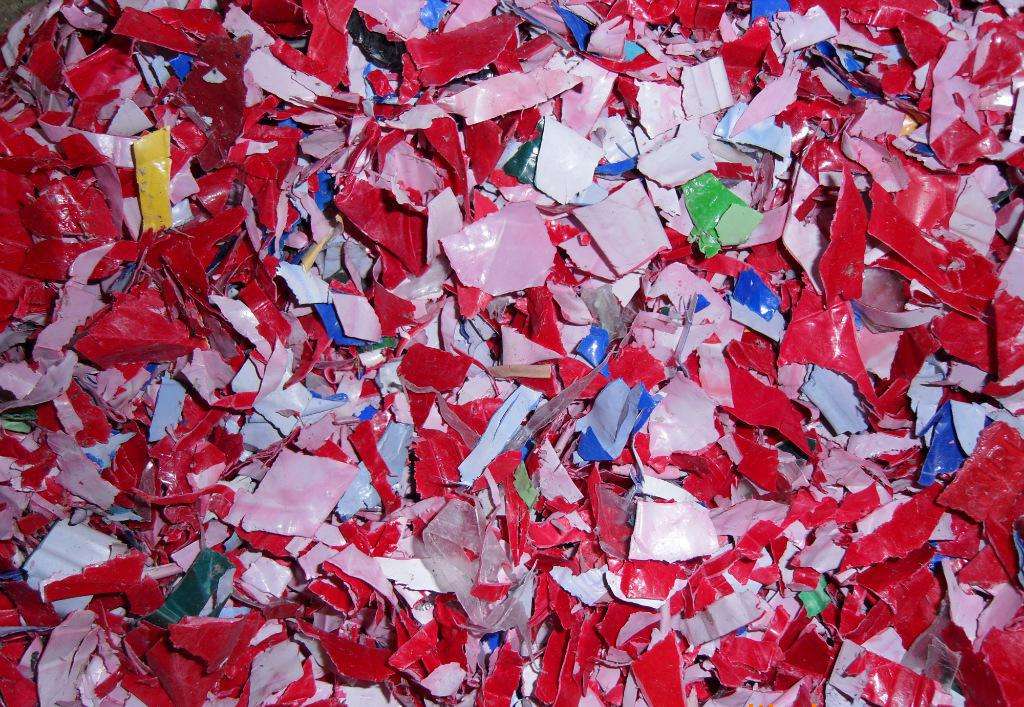 回收塑料厂家，佛山塑料回收，高价回收塑料，南海回收，回收再生资源，废品回收