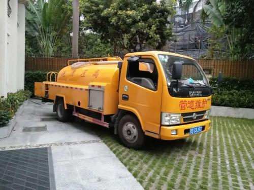郑州市中原区抽化粪池电话15617925085水管维修疏通下水道打孔图片