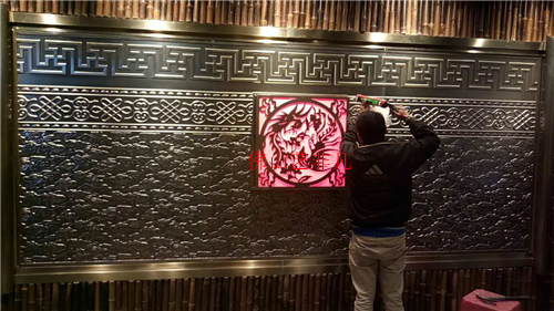 丽江厂家直销艺术镂空铝板 雕花 精雕铝门 红古铜浮雕壁画