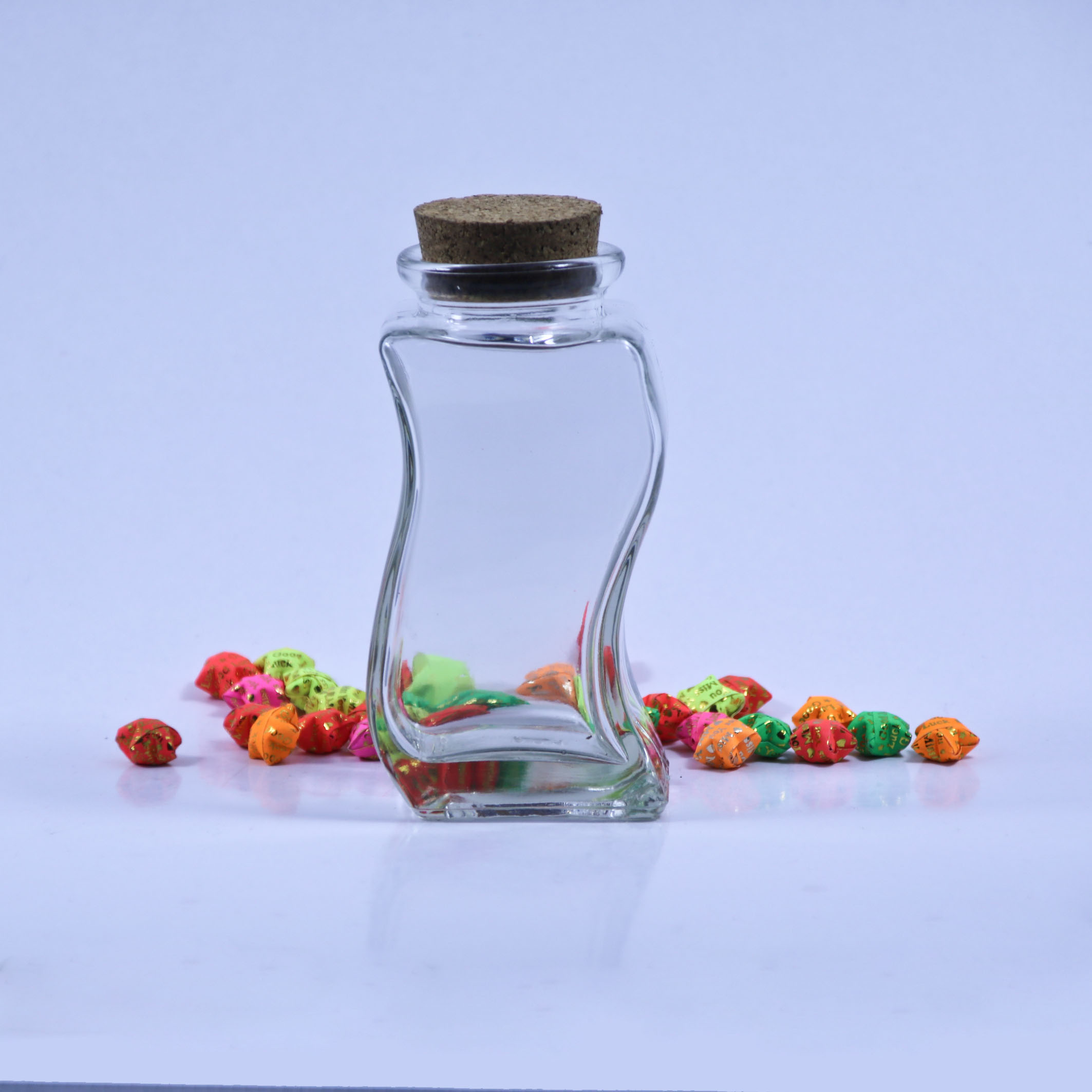 供应訂做S形玻璃瓶 精品摆设玻璃瓶 异形玻璃瓶 訂做S形玻璃工艺瓶