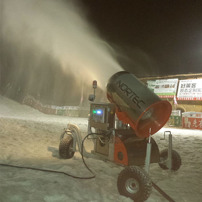 滑雪场人工造雪机低成本高效率