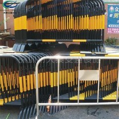 阳江交通工程供应黑黄钢管铁马厂家现货 ​交通隔离防撞围栏