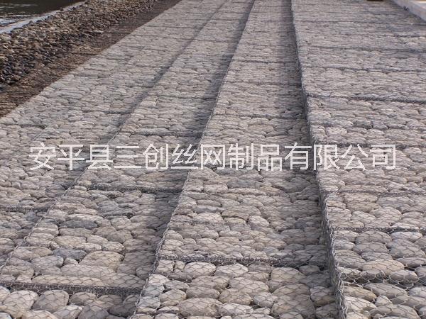 供应优质石笼网格宾石笼雷诺护垫生产厂家规格尺寸可定制