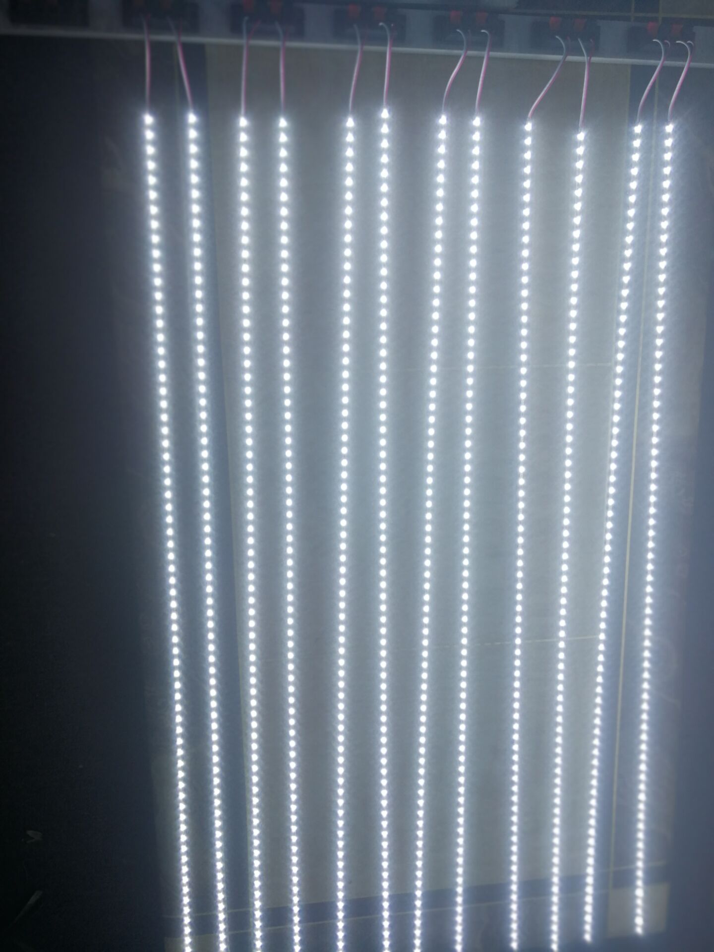 超薄广告UV软膜灯箱专用2835，贴片LED硬灯条72灯宽度仅4MM灯箱灯条