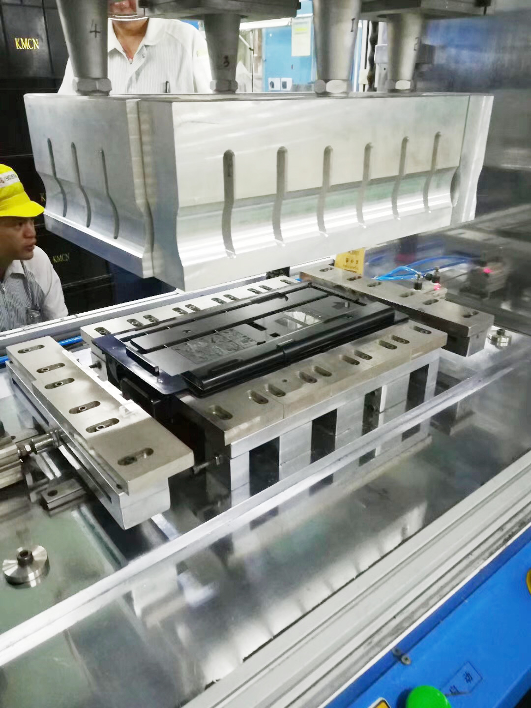 HW-1542智能高精密塑焊机 超声波焊接机  塑焊机 生产厂家