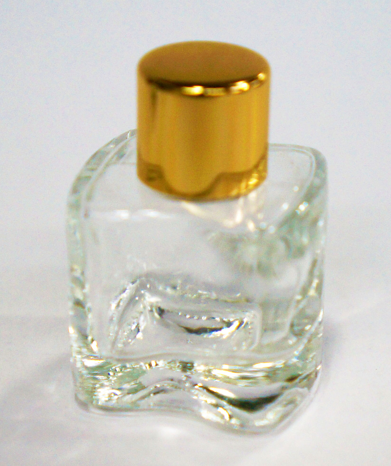玻璃香水瓶供应玻璃香水瓶吊饰玻璃瓶
