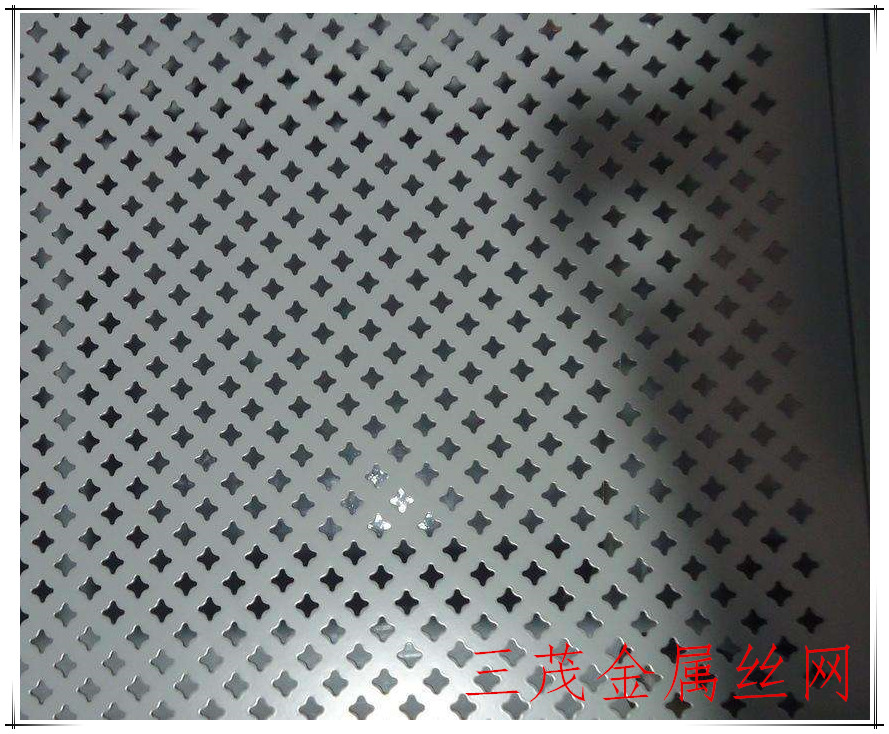 厂家专业生产304不锈钢冲孔网 304不锈钢冲孔网图片