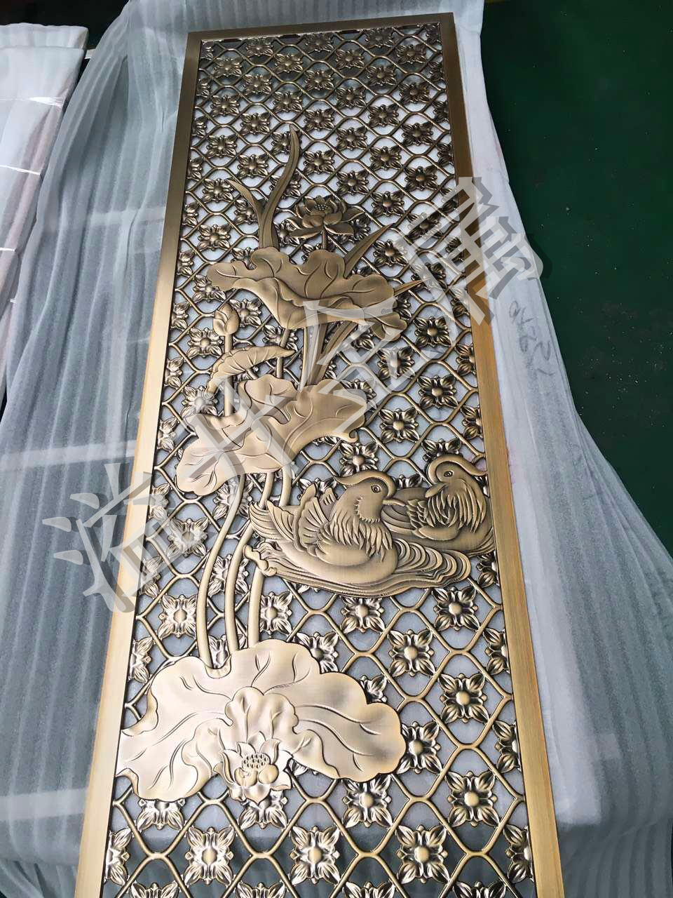 欧式铝板雕花屏风厂别墅装饰铝艺隔断