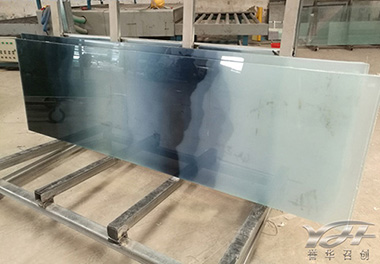 郑州市夹丝山水画玻璃,定制屏风隔断玻璃厂家