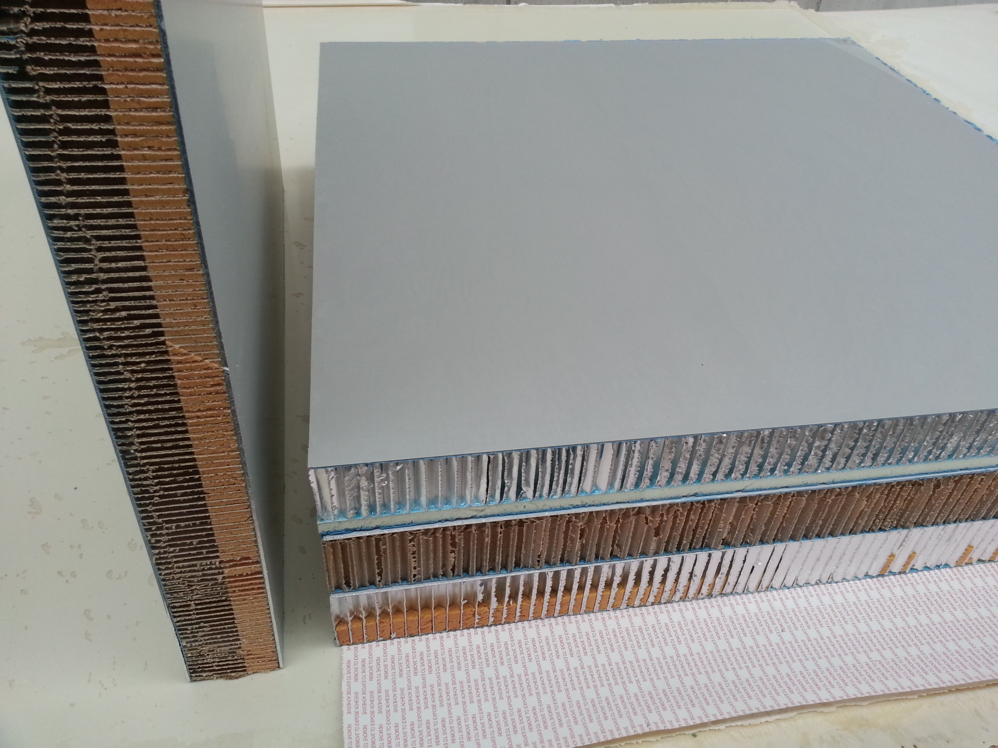 供应铝蜂窝板 直销铝蜂窝板 铝蜂窝板厂家 铝蜂窝板报价 铝蜂窝板哪家好图片