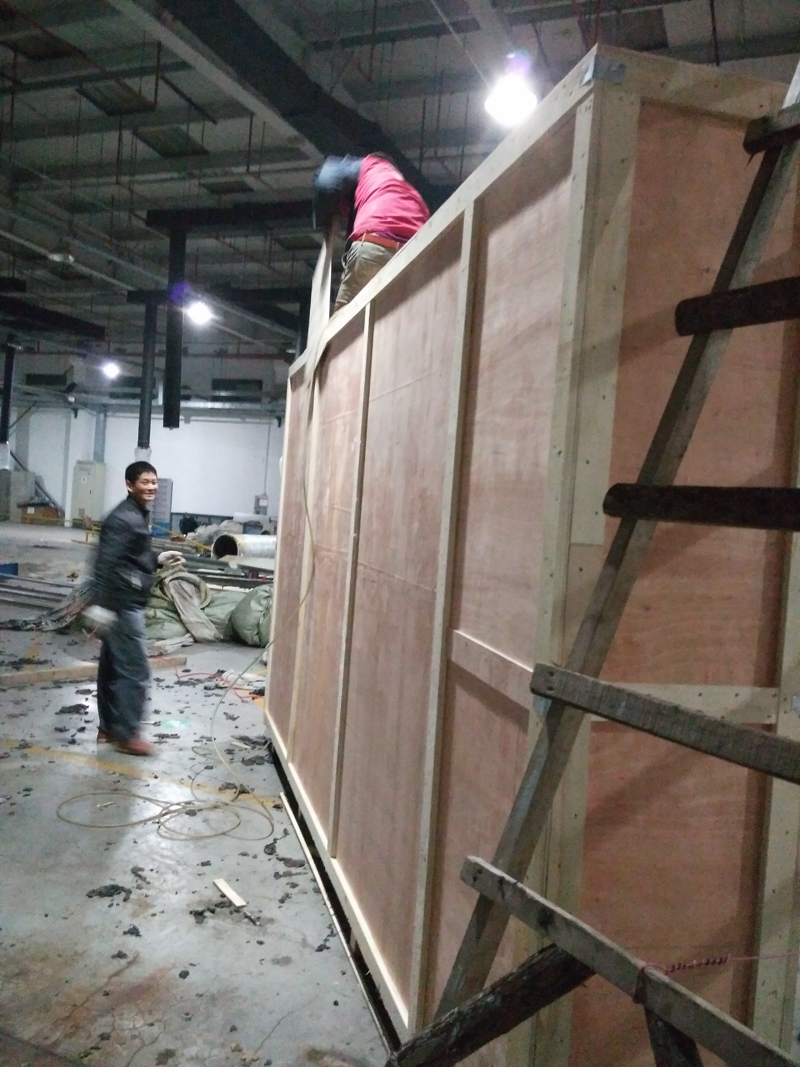 上海金山区木质包装木箱，托盘厂家图片