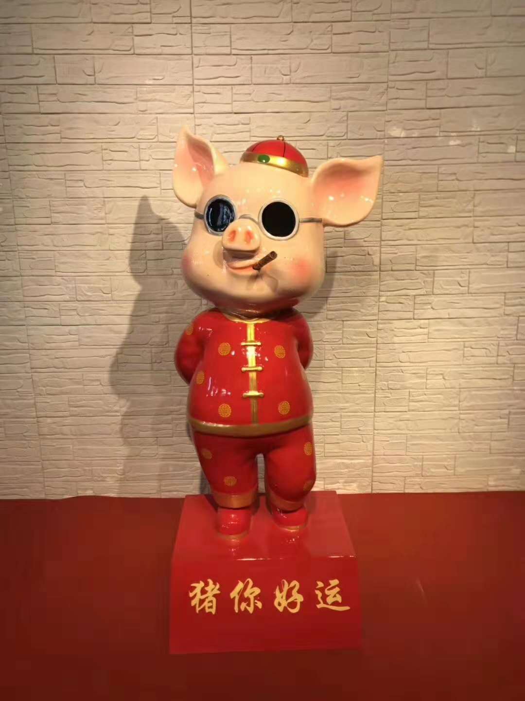 猪年雕塑猪模型摆件恭喜发财猪厂家