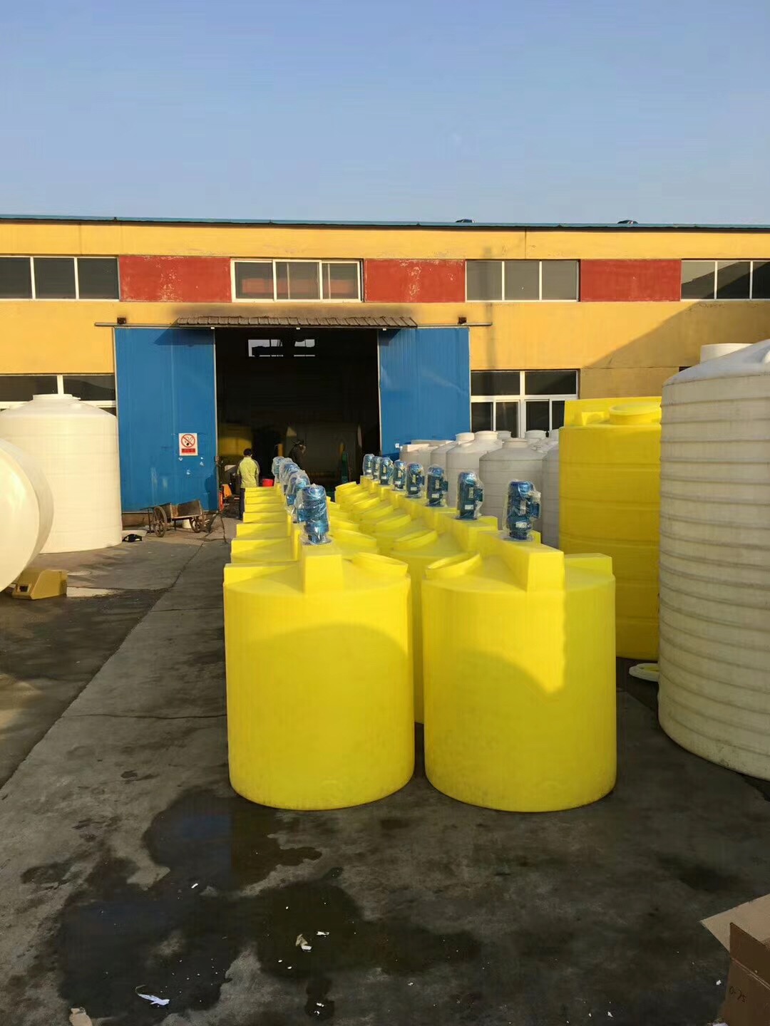 武汉厂家直销10吨容量耐酸碱化工搅拌桶