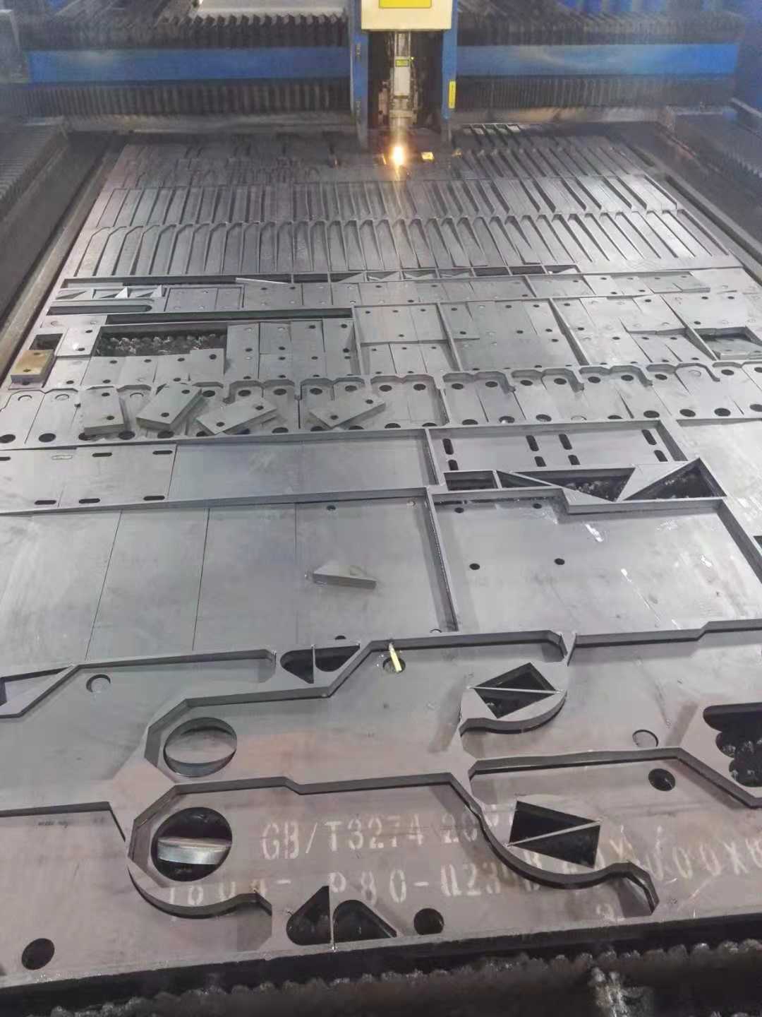 常熟市腾辉激光切割加工碳钢工件