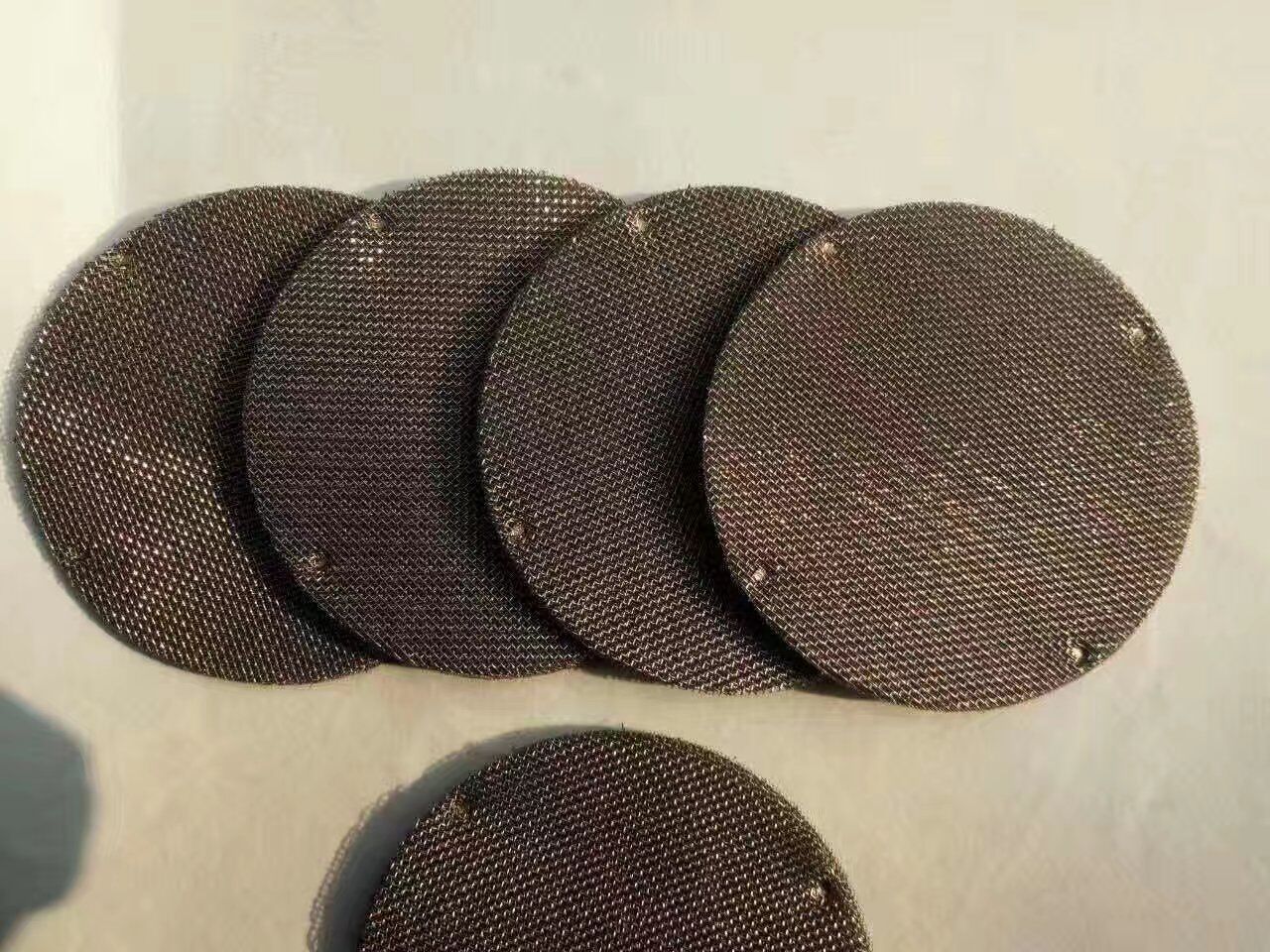 厂家直销不锈钢席型网过滤网片 80目塑料颗粒过滤圆片 加厚双层点焊过滤片