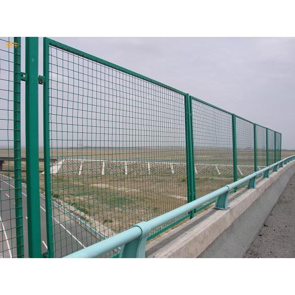 护栏广州304不锈钢铁马护栏供应商不锈钢铁马护栏广州铁马护栏厂家定制