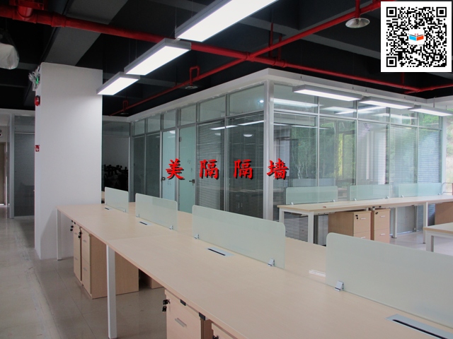深圳市办公室玻璃百叶隔墙厂家