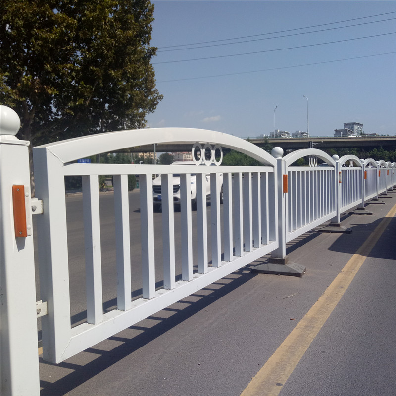 京式市政交通护栏马路中央隔离栅栏批发
