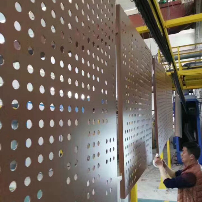 墙面打孔铝板安装价格