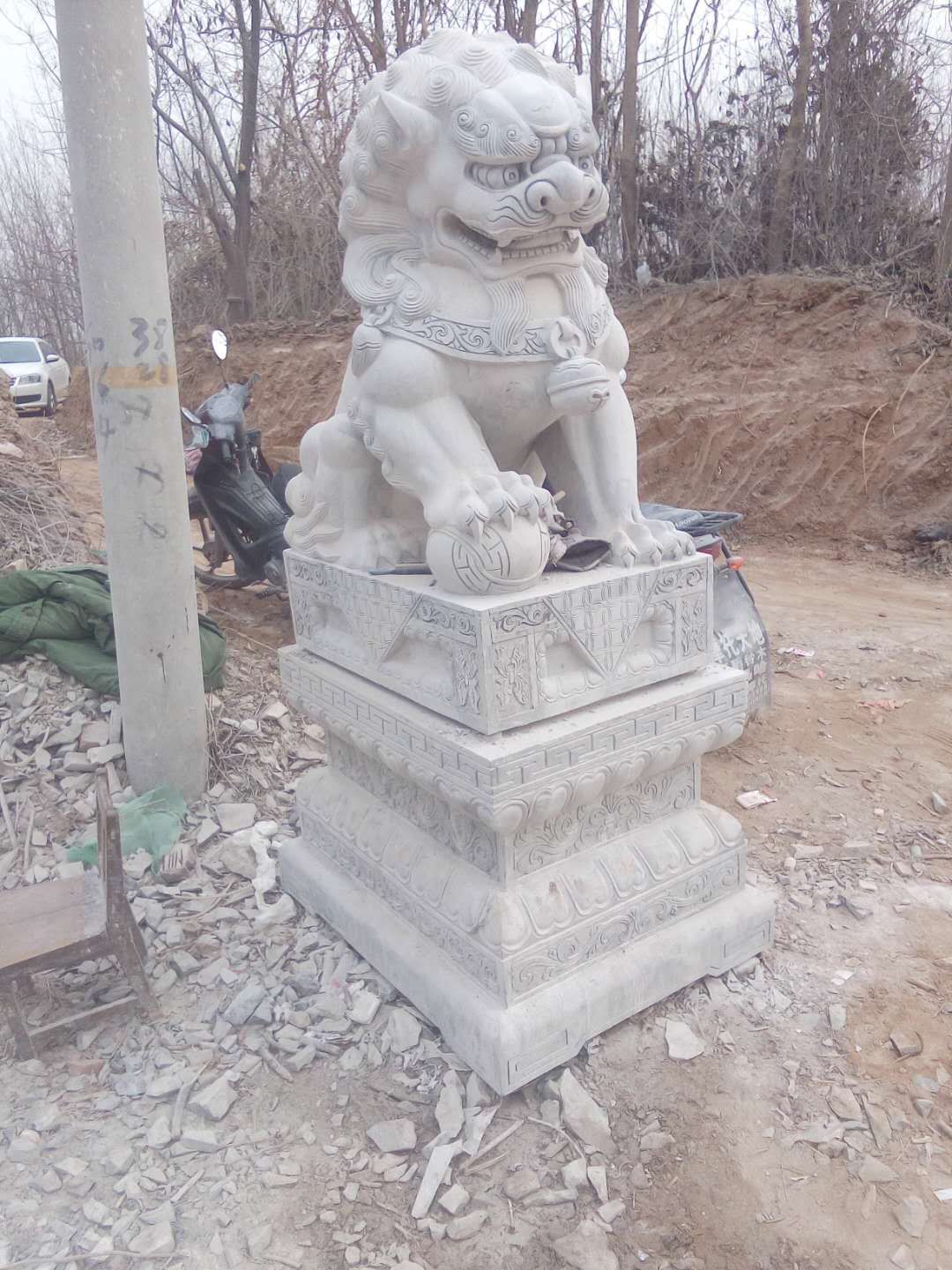 济宁市动物石雕狮子 石狮子供应商 石狮子厂家 石狮子那家好 山东石狮子定制 狮子石雕厂家 石狮子系列 青石狮子